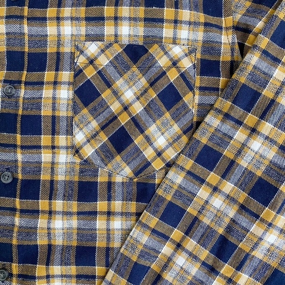 Thread & Cloth Mens Flannel Shirt NEW ‎ Mustard and Navy Blue - Picture 4 of 6